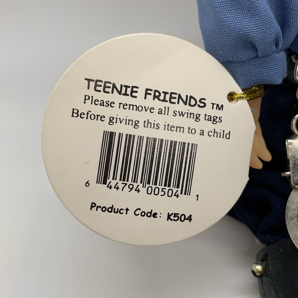 TEENIE FRIENDS Collectibles Dolls. “Melissa” Police Officer code k504 - Picture 4 of 4